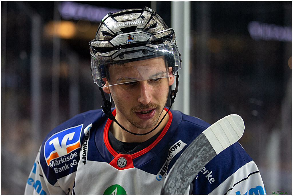 PENNY DEL; Koelner Haie- Iserlohn Roosters; Koeln, 27.11.2022
